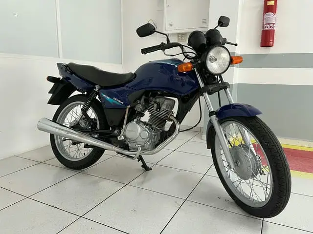 Moto Honda CG 125 2002 Titan KSE