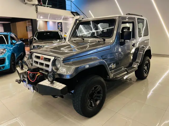 Carro Troller T4 2014 3.2