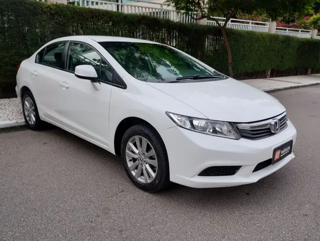 Carro Honda Civic 2015 LXS 1.8 i-VTEC (Aut) (Flex)