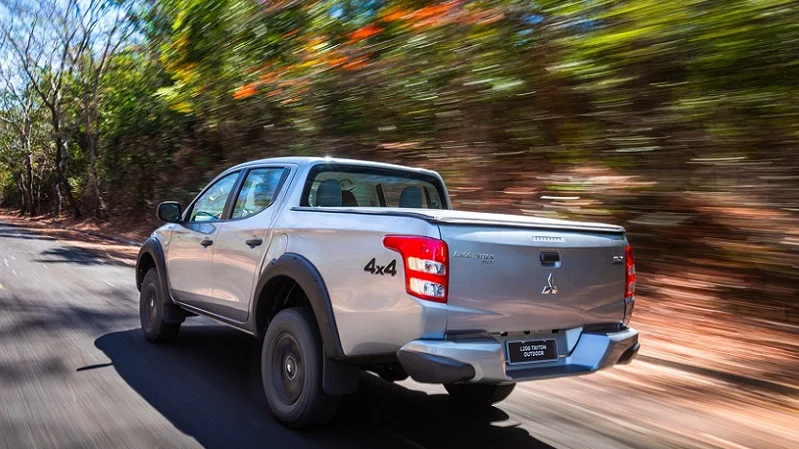 Mitsubishi L200 Triton Outdoor GLX 2.4 Turbo