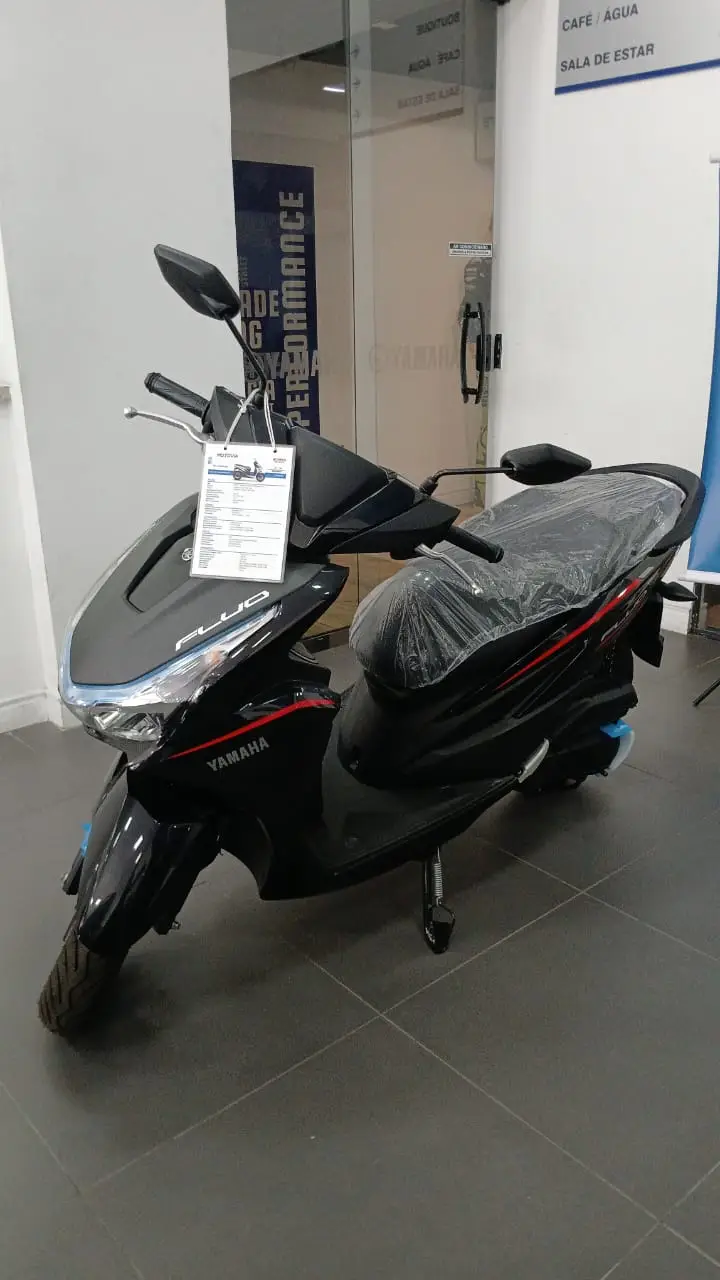 Yamaha Fluo ABS