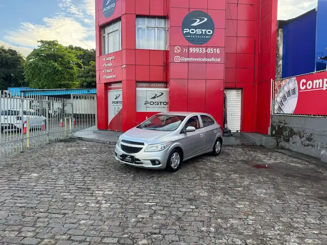 Carro Chevrolet Onix 2017 1.0 Joy SPE/4