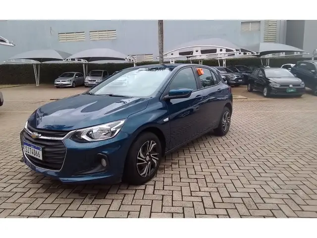 Carro Chevrolet Onix Plus 2024 LT 1.0