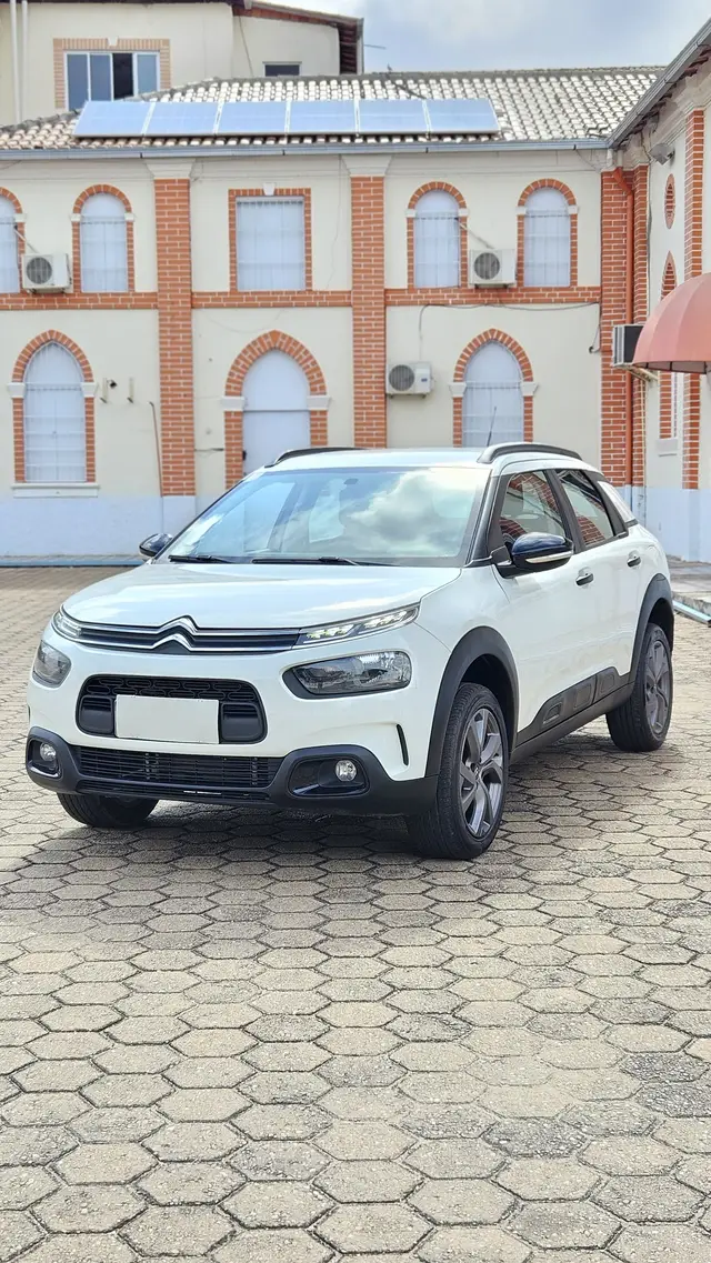 Carro Citroën C4 Cactus 2022 1.6 Feel (Aut) (Flex)