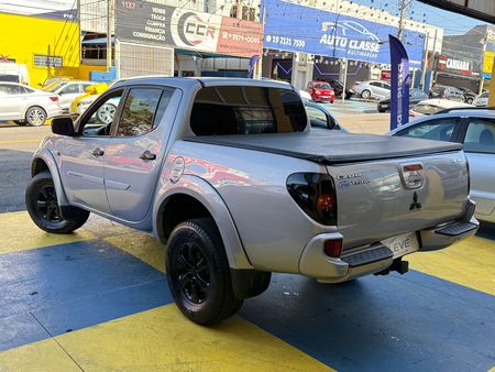 L200 Triton Sport L 200 Triton HPE 4x4 3.5 V6 (flex) (cab. dupla) (aut)
