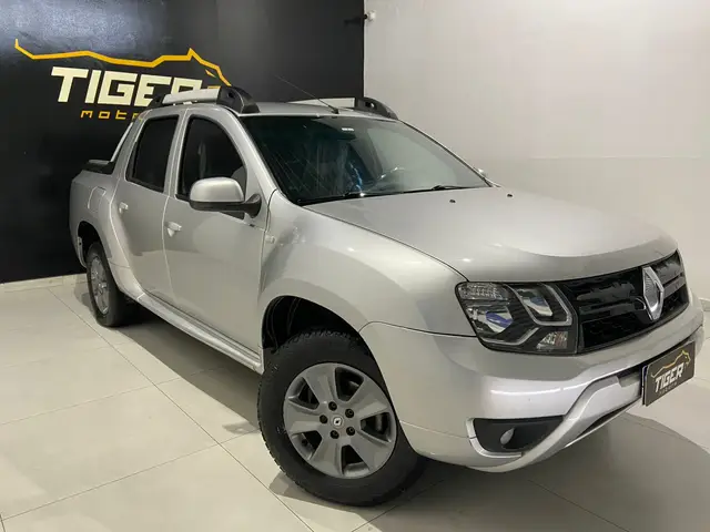 Carro Renault Duster Oroch 2017 1.6 16V SCe Dynamique (Flex)