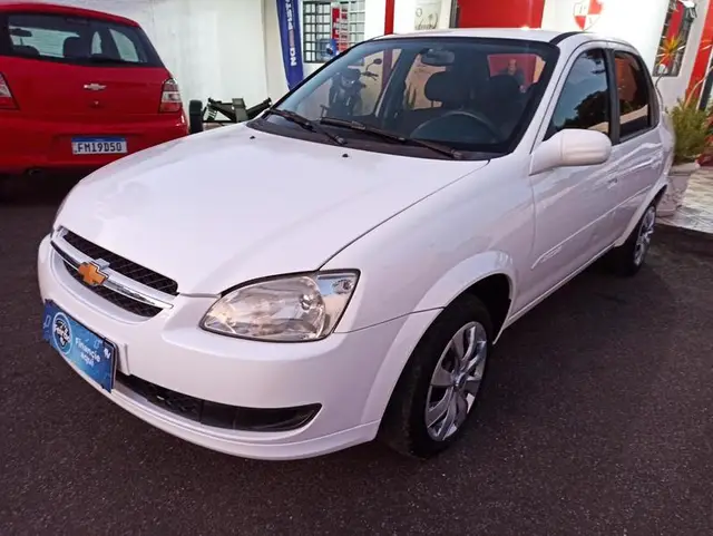 Carro Chevrolet Classic 2015 LS 1.0 VHCE (Flex)