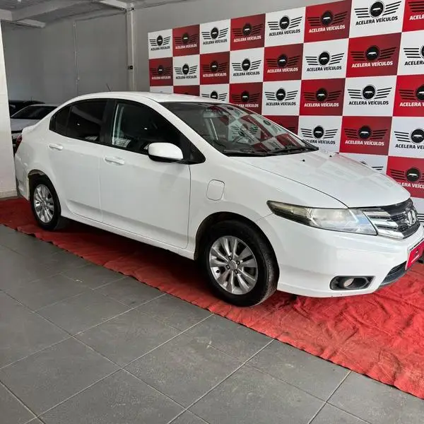 Carro Honda City 2013 DX 1.5 (Flex)