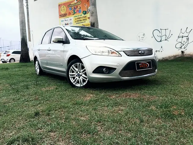 Carro Ford Focus Sedan 2012 GLX 2.0 16V (Flex) (Aut)