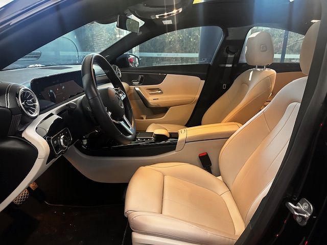 CLA 250  2.0 CGI Gasolina 4MATIC (Aut)