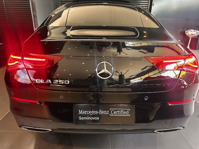CLA 250  2.0 CGI Gasolina 4MATIC (Aut)