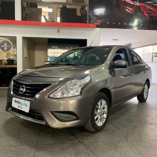 Nissan Versa 1.6 16V SV FlexStart CVT (Flex)