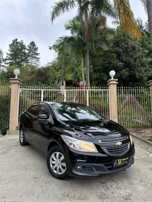 Carro Chevrolet Prisma 2014 1.4 LT SPE/4