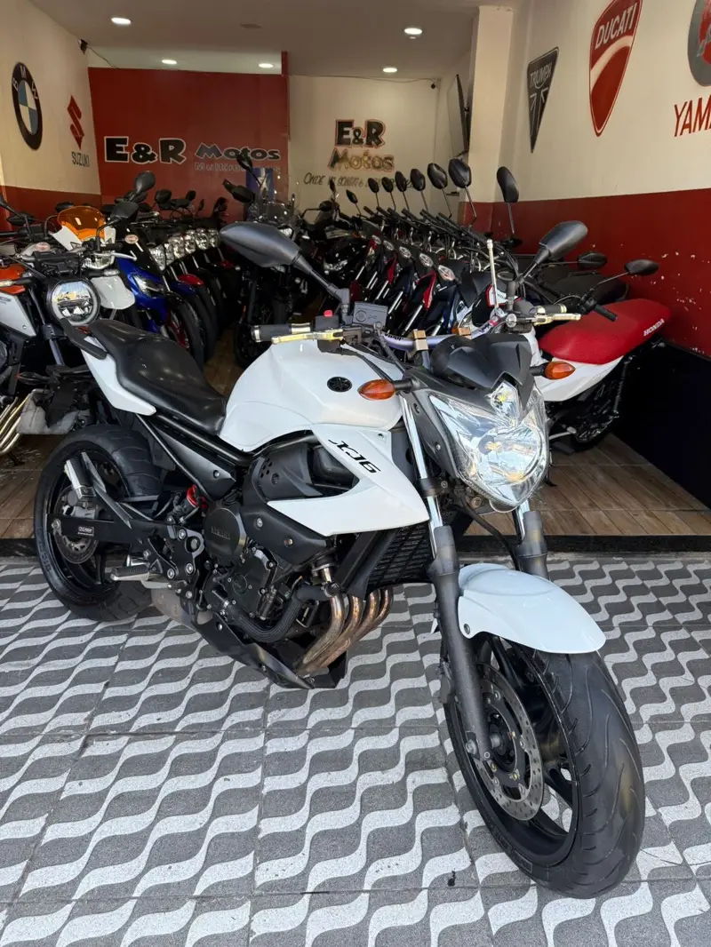 Yamaha XJ6 N XJ6 N/ABS