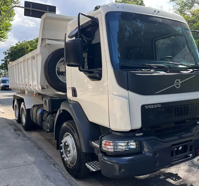 Carro Volkswagen 19.360 2022 Constellat. Tractor (diesel)(E5)