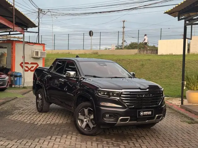 Carro RAM Rampage 2024 Laramie 2.0 Turbo