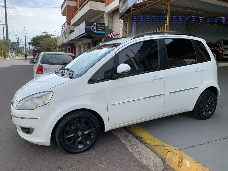 Fiat Essence 1.6 16V E.TorQ (Flex)