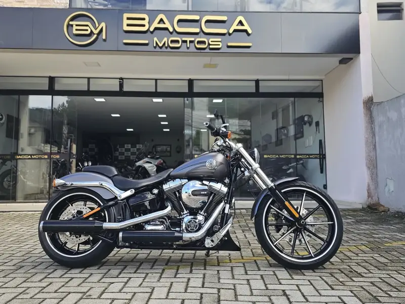 Harley-Davidson Softail Breakout