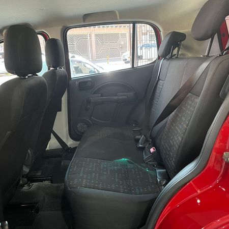 Uno Vivace 1.0 8V (Flex) 4p