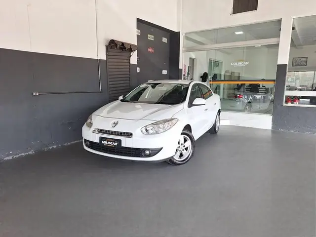 Carro Renault Fluence 2013 2.0 16V Dynamique (Flex)