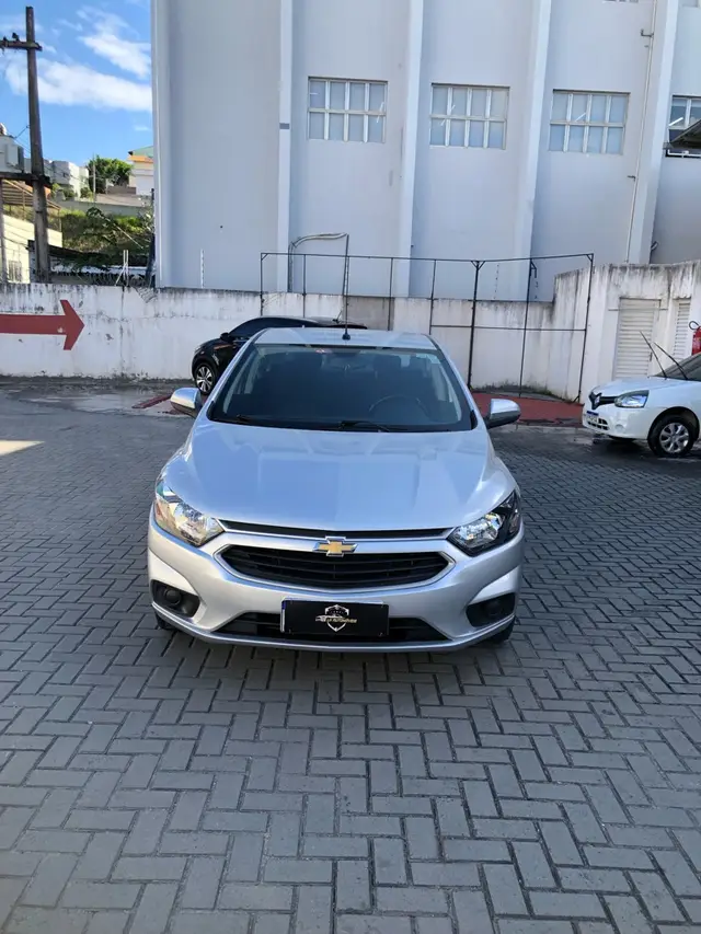 Carro Chevrolet Prisma 2017 1.4 LT SPE/4 (Aut)