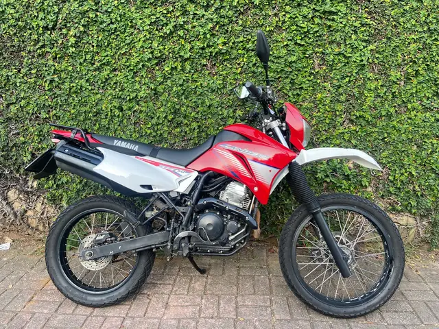 Moto Yamaha XTZ 250 Lander 2008 STD