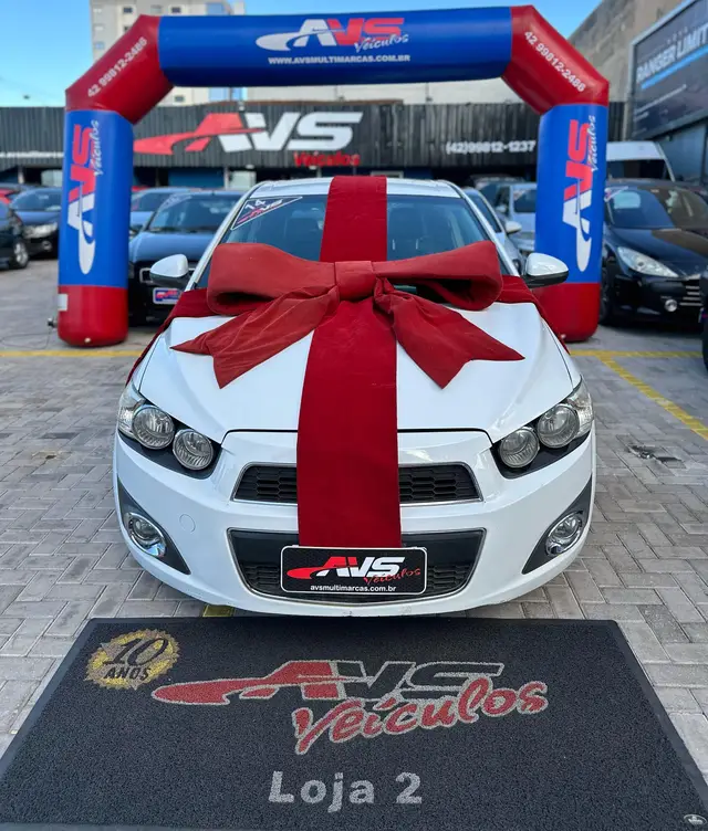 Carro Chevrolet Sonic 2014 Hatch LTZ 1.6 (Aut)