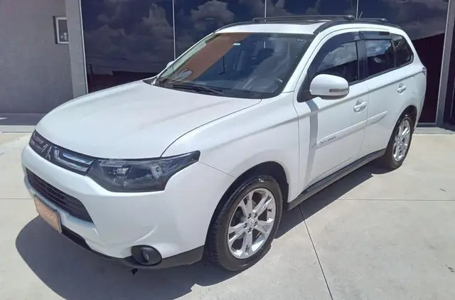 Carro Mitsubishi Outlander 2015 2.0 16V CVT