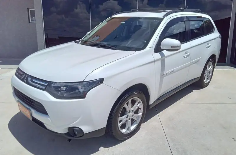 Mitsubishi Outlander 2.0 16V CVT