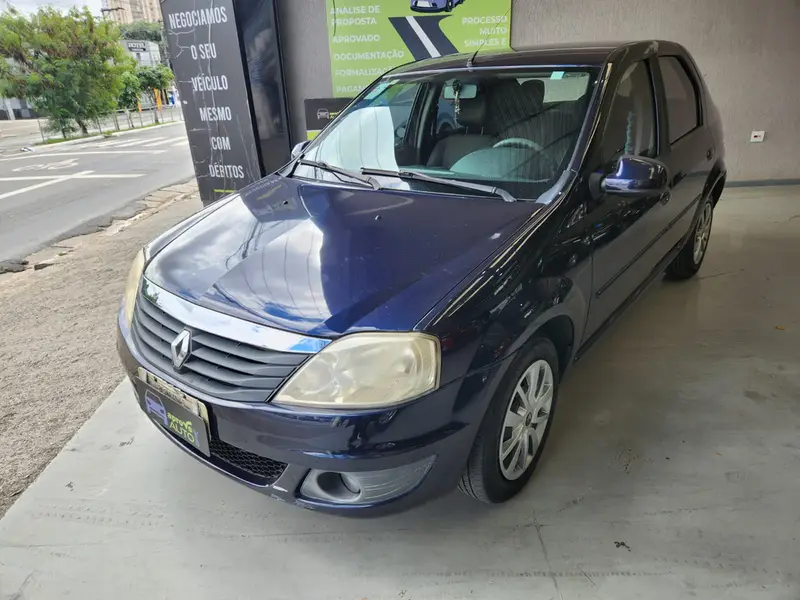 Renault Logan Expression 1.0 16V (flex)