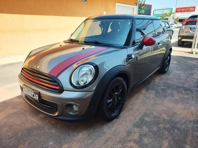MINI 1.6 (Aut)