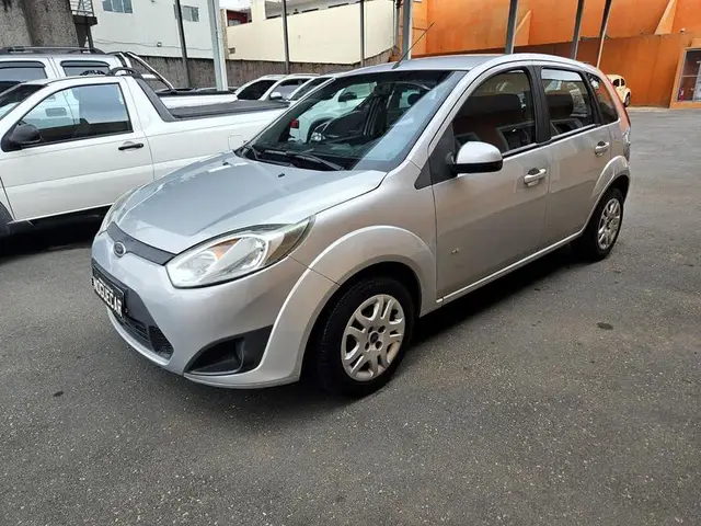 Carro Ford Fiesta Hatch 2014 1.6