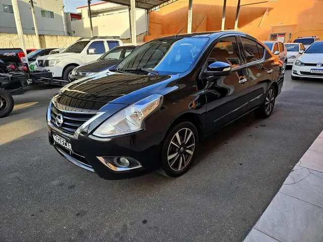 Carro Nissan Versa 2018 1.6 16V Unique CVT (Flex)