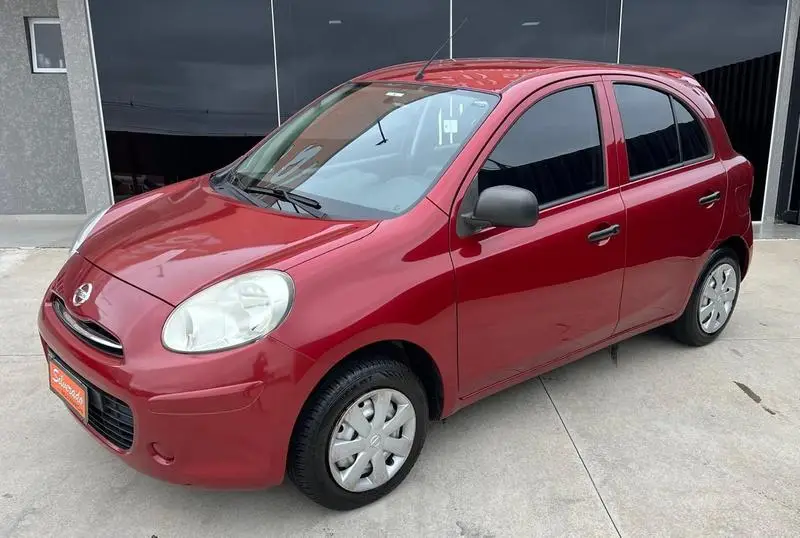 Nissan March 1.0 16V (Flex)