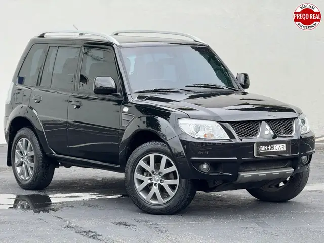 Carro Mitsubishi Pajero TR4 2015 2.0 16V 4x2 (Flex) (Aut)