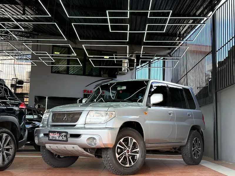 Mitsubishi Pajero TR4 2.0 16V Long Range (aut)