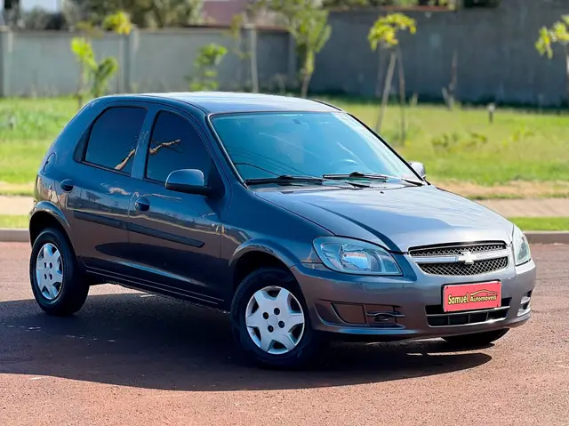 Carro Chevrolet Celta 2013 LT 1.0 (Flex)