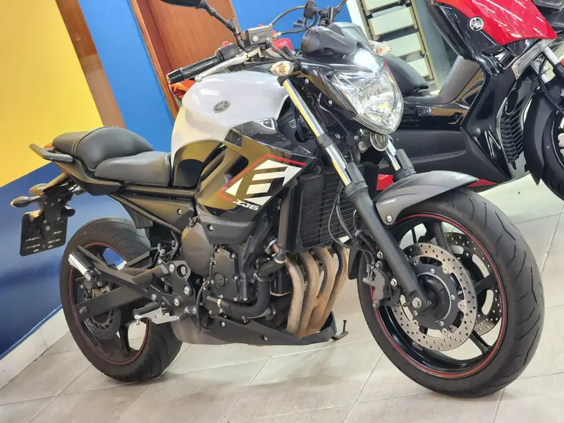 Yamaha XJ6 N XJ6 N 600 (ABS)