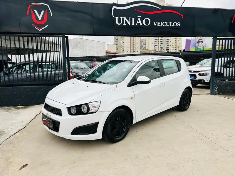 Chevrolet Sonic Hatch LT 1.6 (Aut)