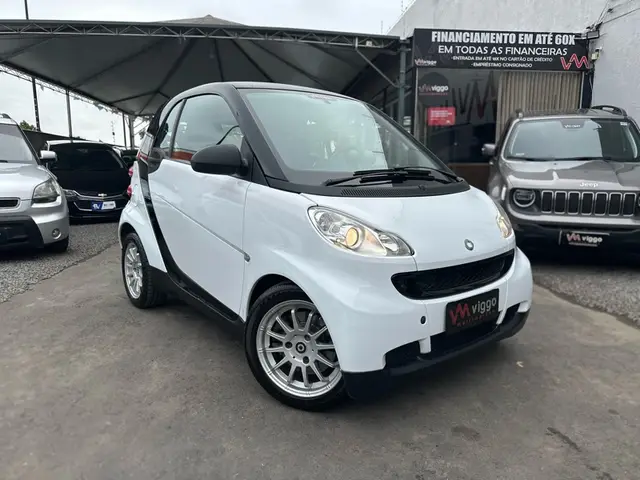 Carro Smart Fortwo Coupe 2011 fortwo 1.0 MHD Coupé