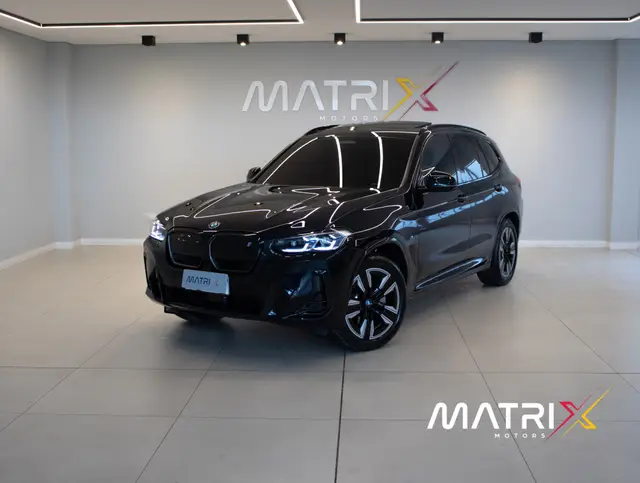 Carro BMW iX3 2023 M Sport (Aut.) (Elétrico)