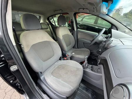 Palio Essence 1.6 16V (Flex)