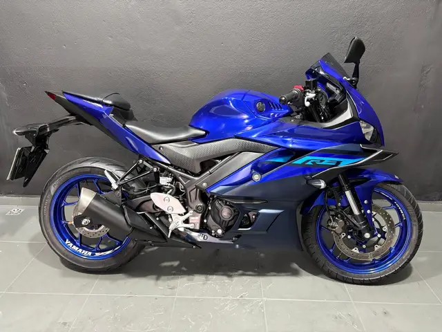 Carro Yamaha YZF R3 2025 ABS