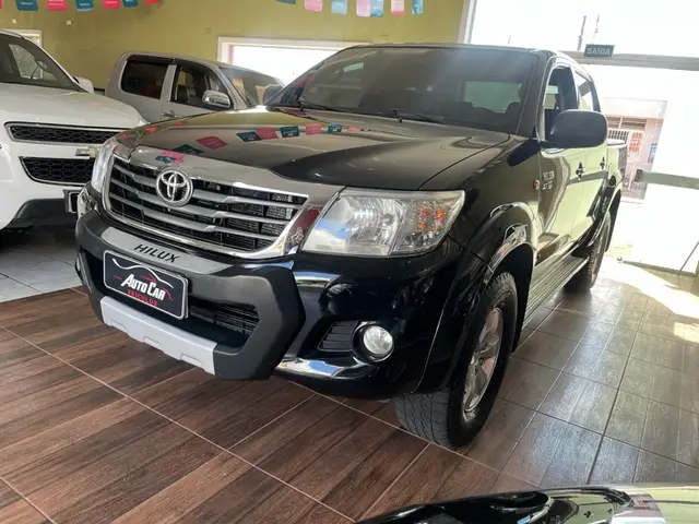 Carro Toyota Hilux Cabine Dupla 2015 Hilux 2.7 SR CD 4x2 (Flex) (Aut)