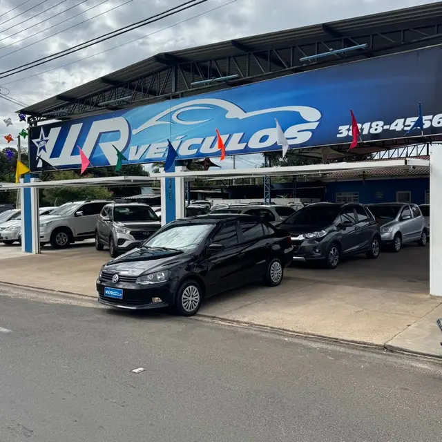 Carro Volkswagen Voyage 2013 (G6) 1.0 TEC Total Flex