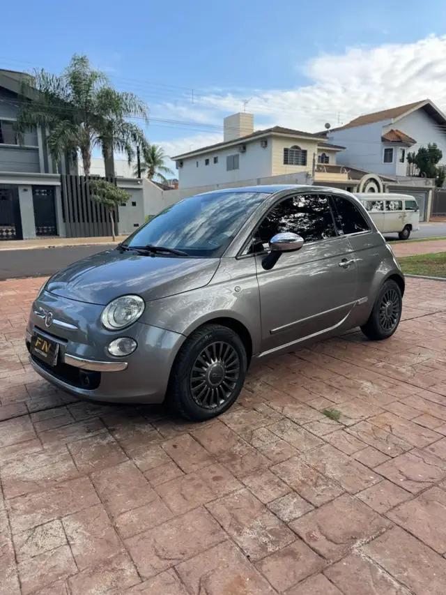 Carro Fiat 500 2010 Lounge 1.4 16V
