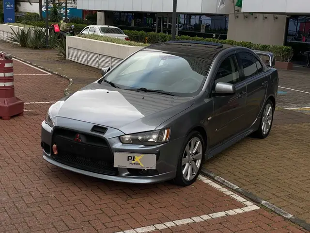 Carro Mitsubishi Lancer 2013 2.0 16V