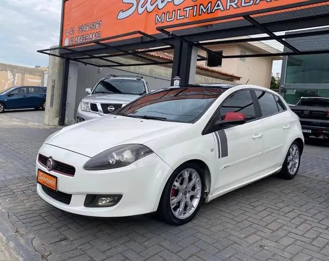 Carro Fiat Bravo 2014 Absolute 1.8 16V Dualogic (Flex)