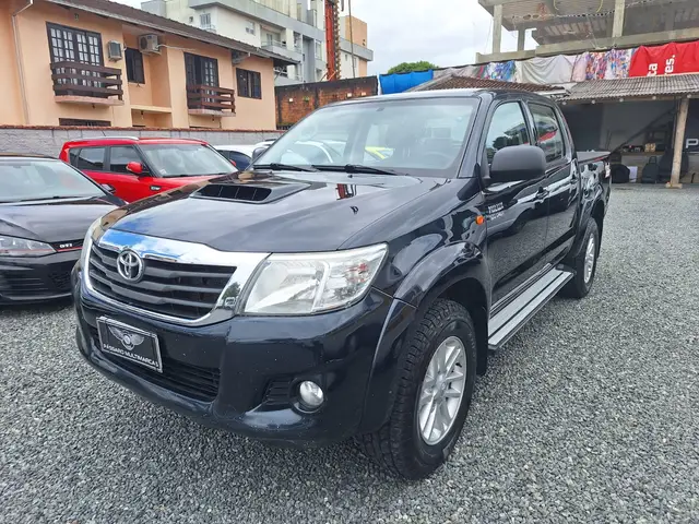 Carro Toyota Hilux Cabine Dupla 2015 Hilux 3.0 TDI 4x4 CD SR