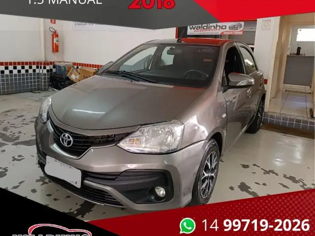 Carro Toyota Etios 2018 XS 1.5 (Flex)